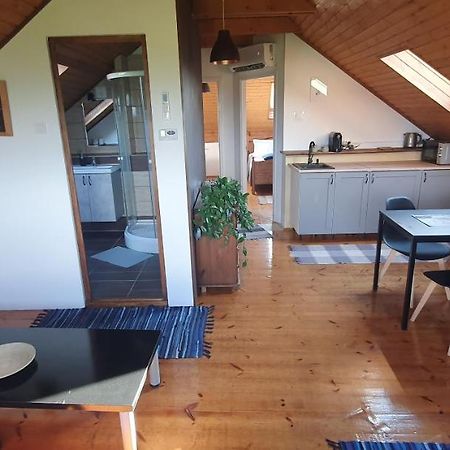 Buborek Apartman - Етйек Екстериор снимка