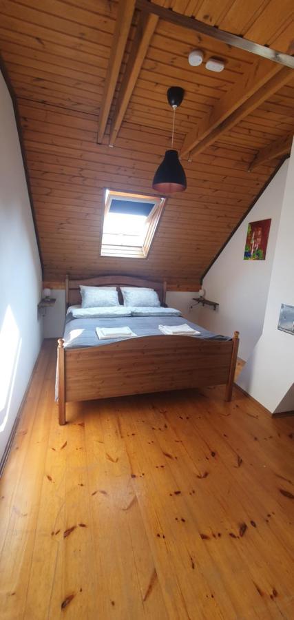 Buborek Apartman - Етйек Екстериор снимка
